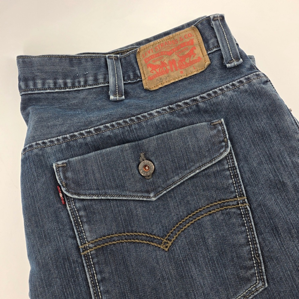Levis 559 Relaxed Straight Leg Jeans Mens 44x32 Blue Denim Flap Pocket